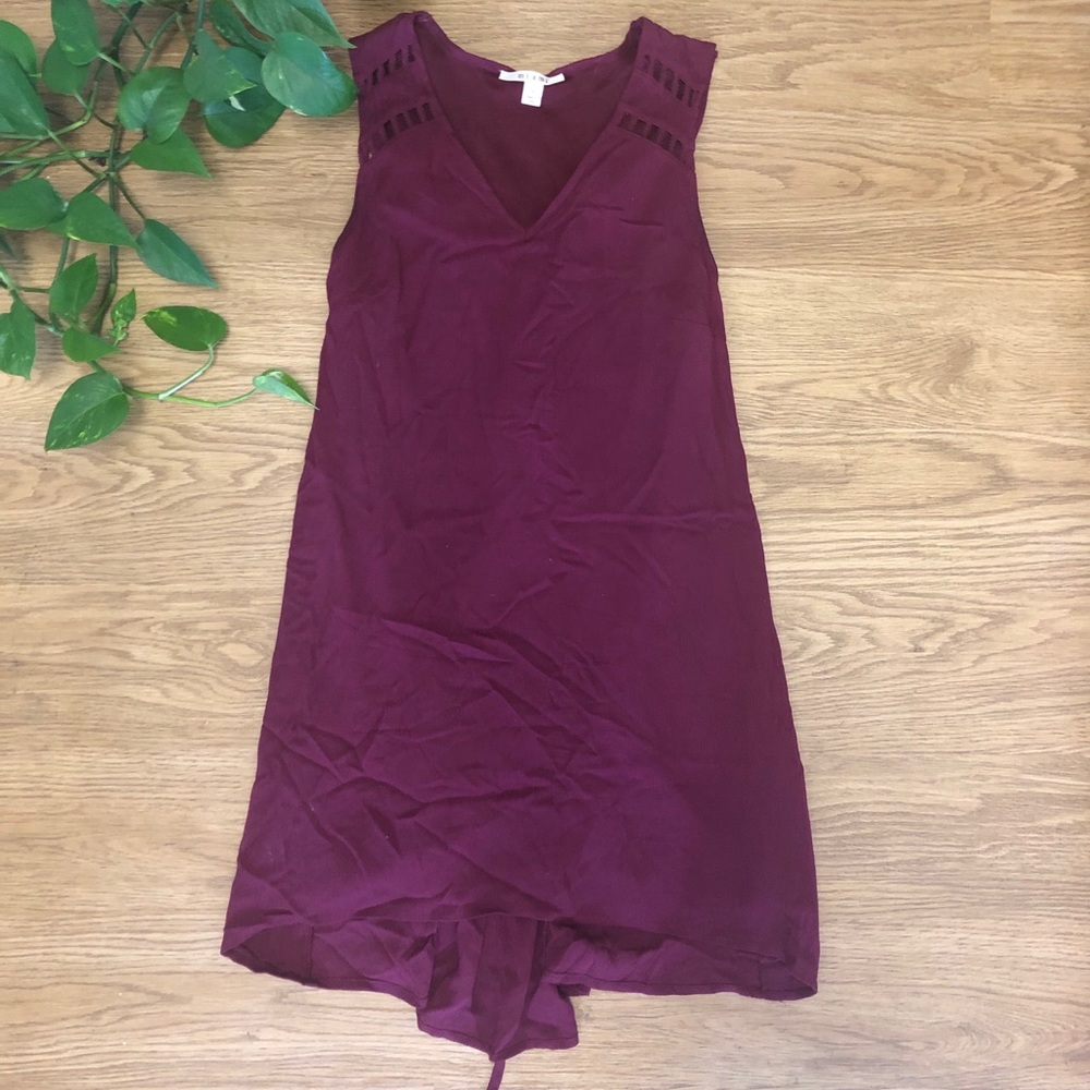 miama {from francesca's} Maroon Dress